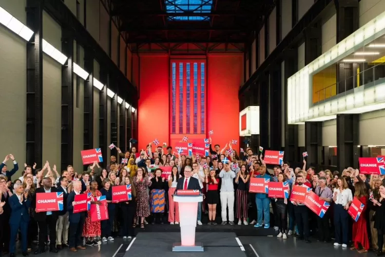 New Prime Minister Keir Starmer Pledges to Lead a Government Focused on Serving the Nation and Renewing Trust