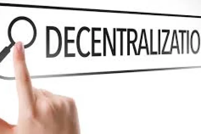 Decentralized Recommender Systems: Achieving Privacy and Efficiency through Secure Graph Filters