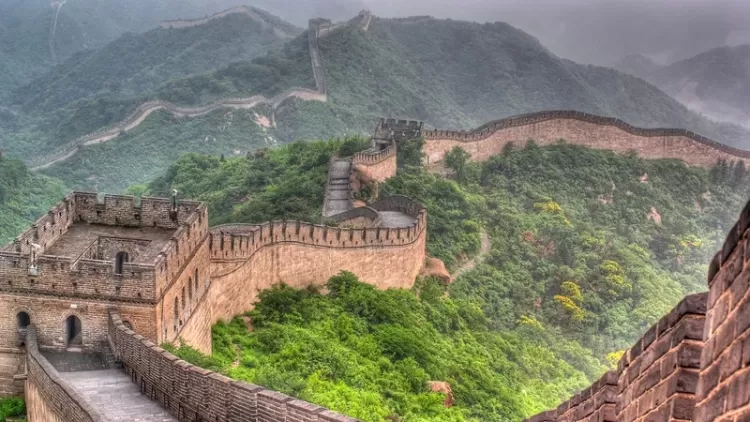 The Great Wall of China: A Monument of Ingenuity and Resilience...!!!