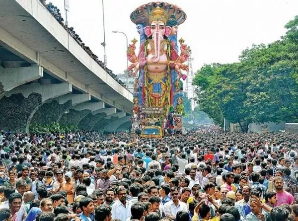 Khairatabad Ganesh: A Grand Celebration of Devotion and Unity...!!!