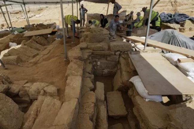 Ancient Roman Cemetery in Gaza Yields 125 Tombs and Rare Sarcophaguses  A Remarkable Archaeological Discovery