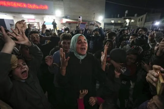 Israel-Hamas Ceasefire Talks Resume Amid Hostage-Prisoner Swap Tensions
