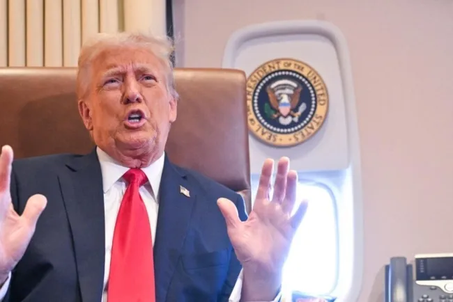 Trump Imposes 25% Tariffs on Steel and Aluminum and Renames Gulf of Mexico to 'Gulf of America'
