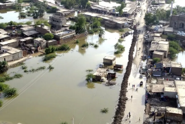 Climate Change Threatens Gwadar, Pakistan: Rising Floods, Droughts, and Environmental Collapse