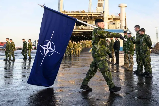 Europe’s Dilemma and the US Role in the Ukraine Conflict: Seeking Security Amid Uncertainty  SEO Meta Description: