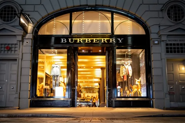 Luxury Sector Resilience: Hems Outperforms Amidst Economic Challenges