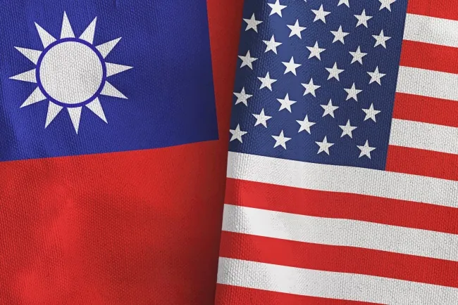 Taiwan Negotiates Major Arms Deal with the U.S. Amid Rising Tensions with China