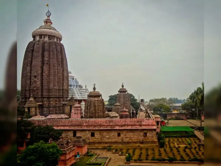 Famous Puri Jagannath Mandirs in India...!!!