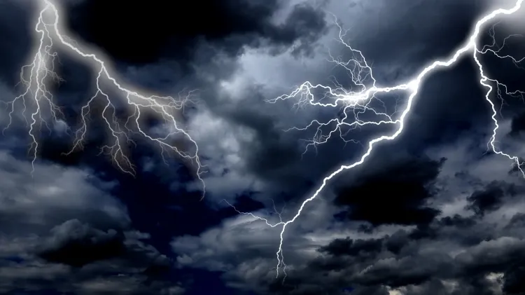 Did Lightning Spark Earth's First Life? A New Study Says It Might Have