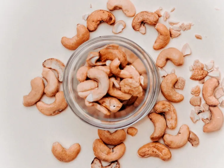 Unlocking the Versatility of Cashew Nuts: From Culinary Delights to Industrial Marvels...!!!